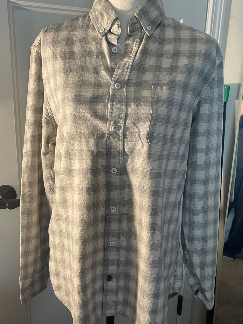 Taylor Stitch Gray Plaid Button-Down Shirt